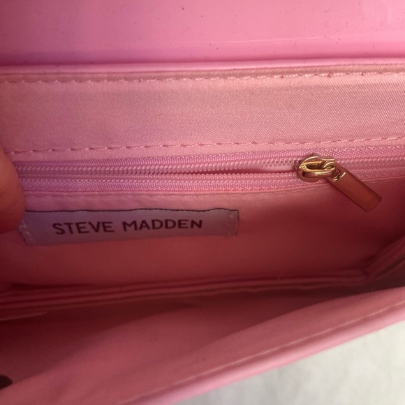 Steve Madden BWORLDLY PINK PATENT Cross Body Purse - Picture 14 of 16